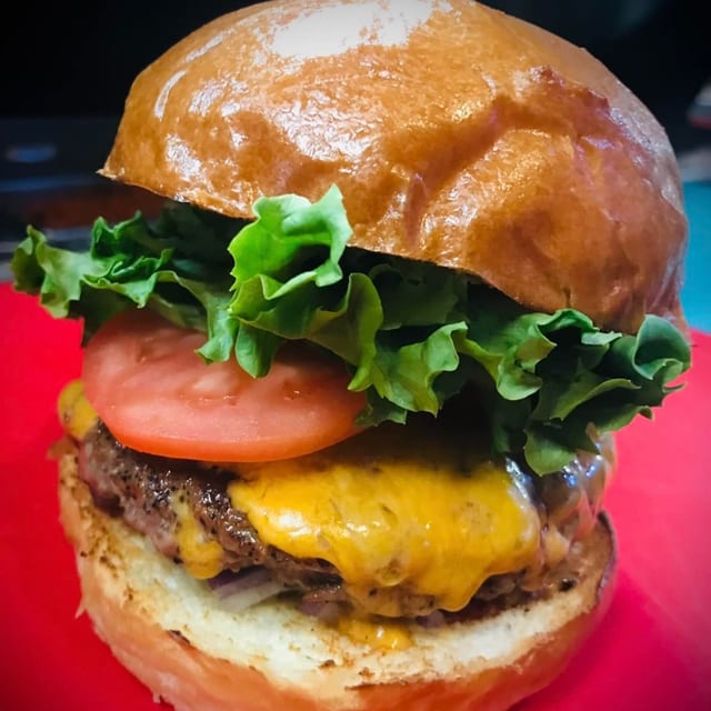 Cheeseburger.
