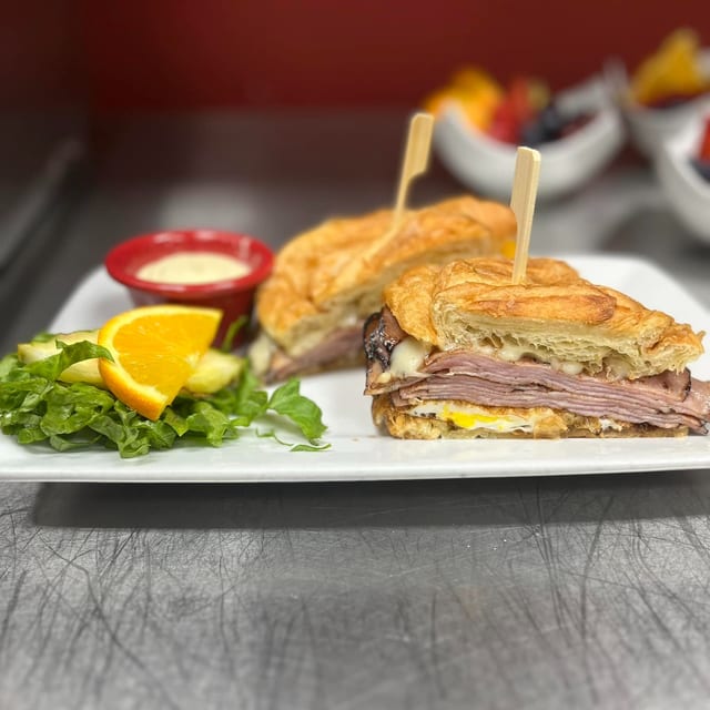 Turkey & Bacon Croissandwich.