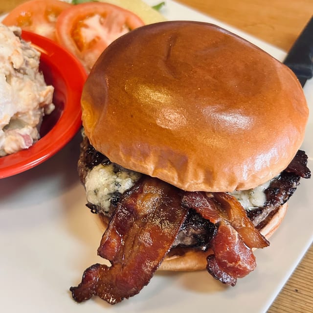 Bacon Fig Gorgonzola Burger.